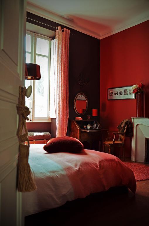 סלון-דה-פרובנס Chambres D'Hotes Maison Auguste חדר תמונה