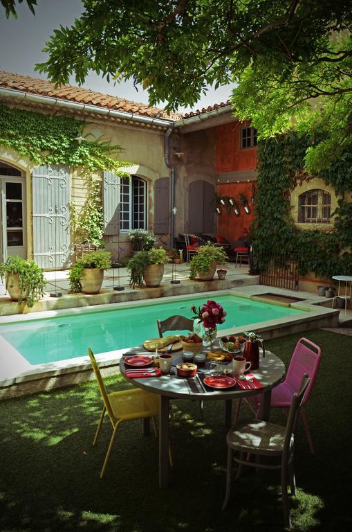 סלון-דה-פרובנס Chambres D'Hotes Maison Auguste מראה חיצוני תמונה